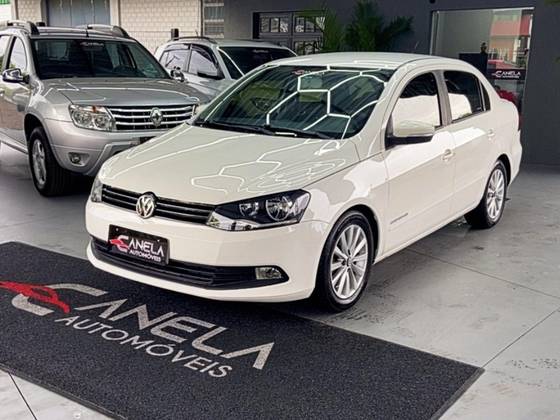 VOLKSWAGEN VOYAGE 1.0 MI COMFORTLINE 8V FLEX 4P MANUAL VOLKSWAGEN VOYAGE 1.0 MI COMFORTLINE 8V FLEX 4P MANUAL